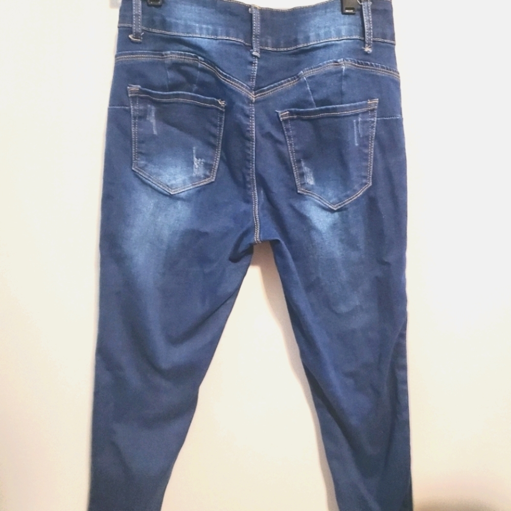 4P Blue Jeans